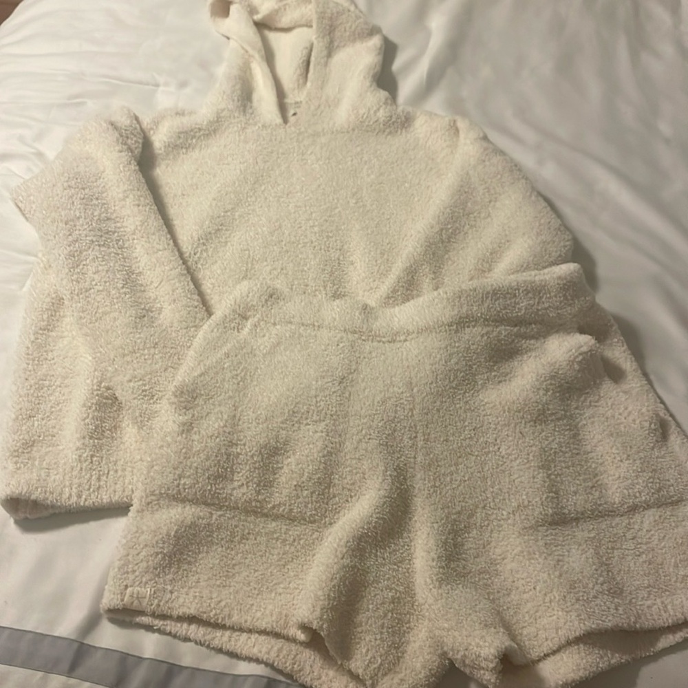 COPY - barefoot dreams pajamas